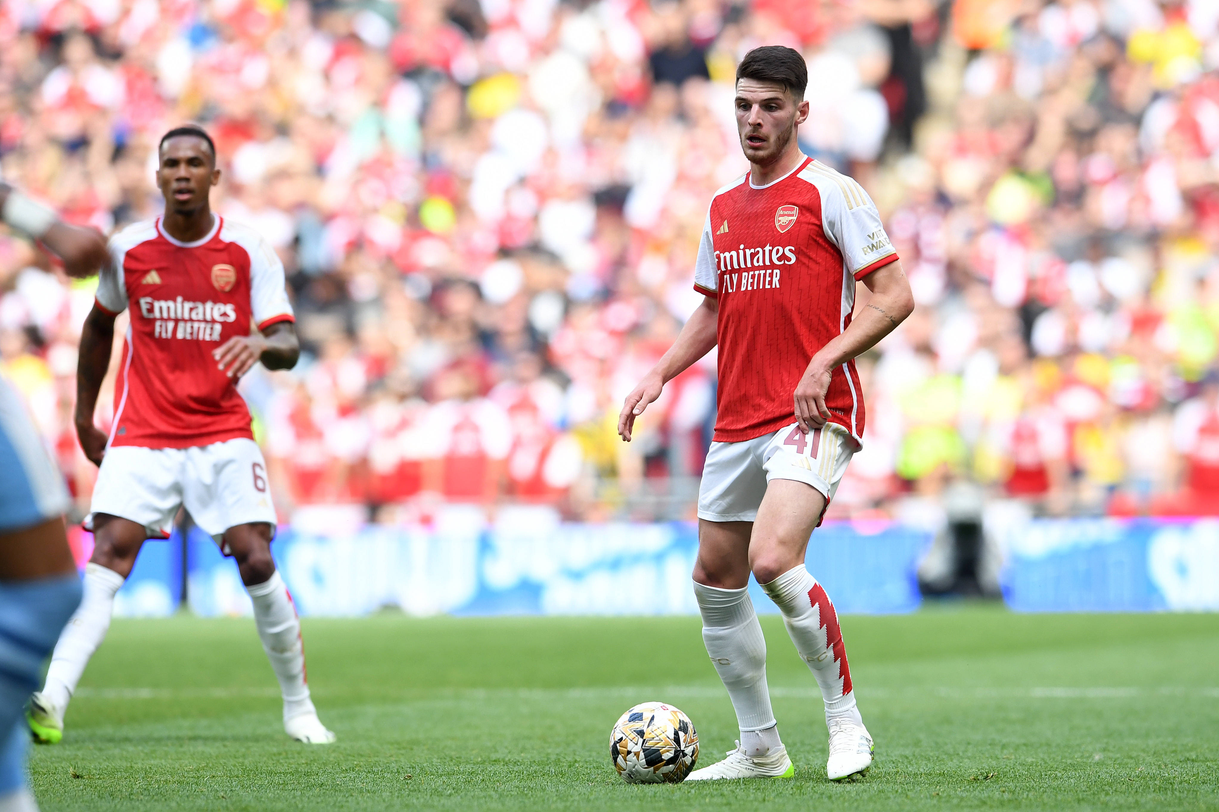 德布劳内关键节点势不可挡，TES带队取胜！